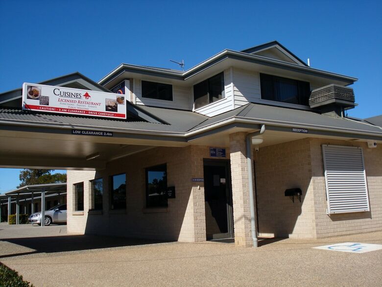 Oakey Motor Inn