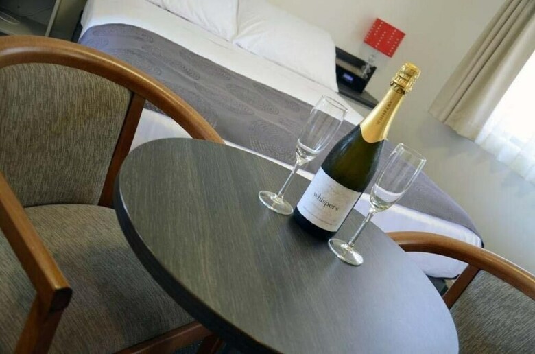 Oakey Motor Inn