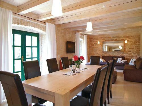 Holiday Home Ladici II