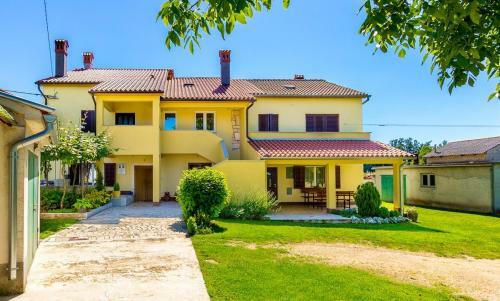 Holiday Home Grande
