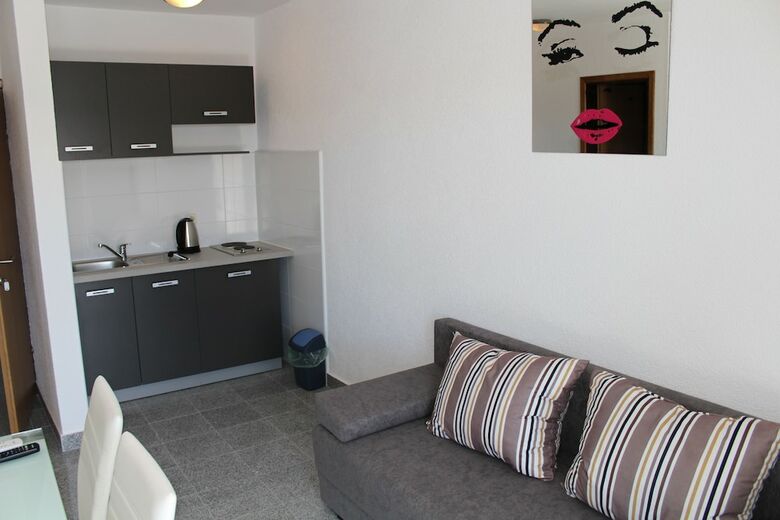 Apartments Slavica