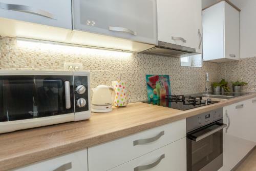 Dama Apartment