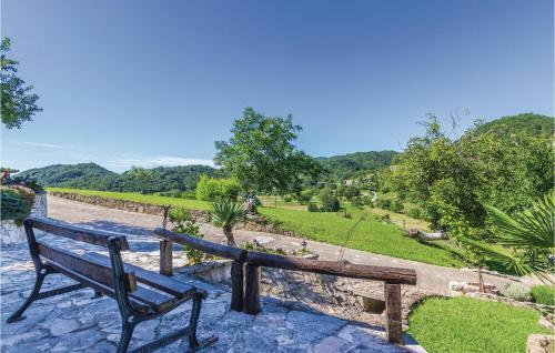 Holiday Home Gologoricki Dol 32