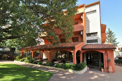 Bed & Breakfast Villa Maimare