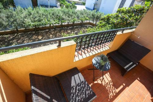 Hostal Apartments And Rooms Sinka