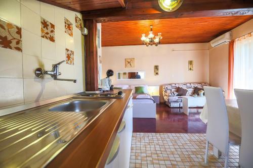 Hostal Apartments And Rooms Sinka