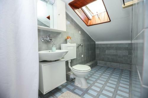 Hostal Apartments And Rooms Sinka