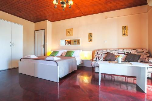 Hostal Apartments And Rooms Sinka