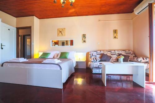 Hostal Apartments And Rooms Sinka