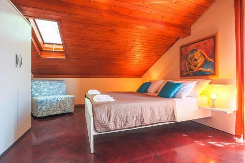 Hostal Apartments And Rooms Sinka