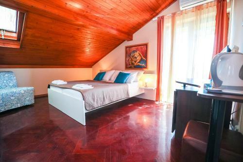Hostal Apartments And Rooms Sinka
