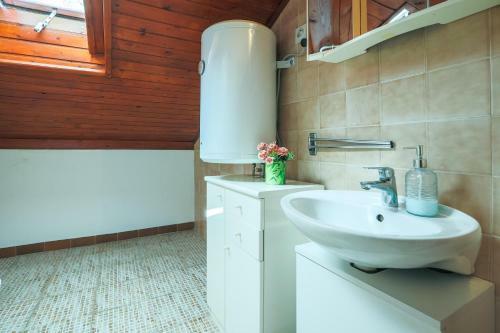 Hostal Apartments And Rooms Sinka