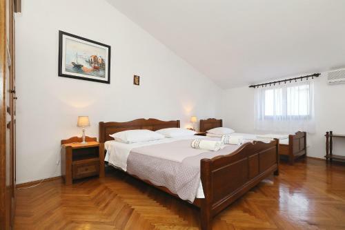 Apartments Vedrana