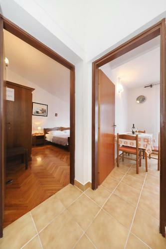 Apartments Vedrana