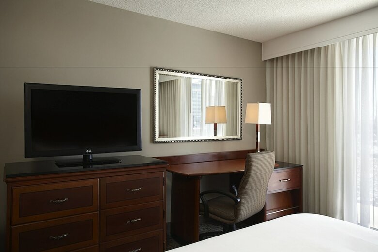 Hotel Key Bridge Marriott