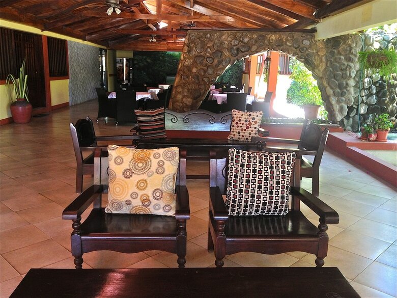 Las Espuelas Hotel