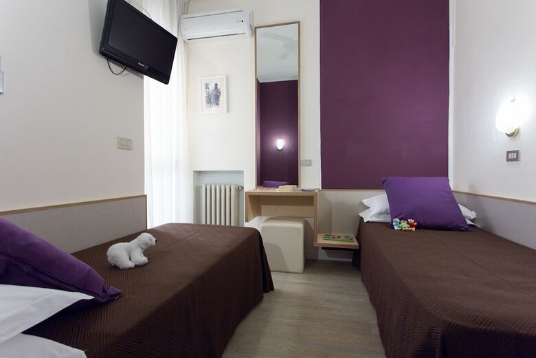 Hotel Antares