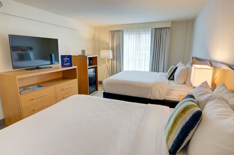 Hotel Guy Harvey Resort On St Augustine Beach