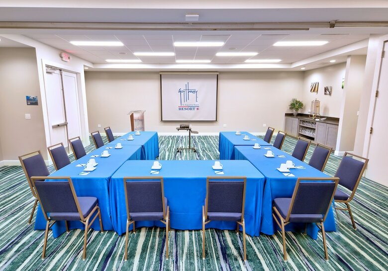 Hotel Guy Harvey Resort On St Augustine Beach