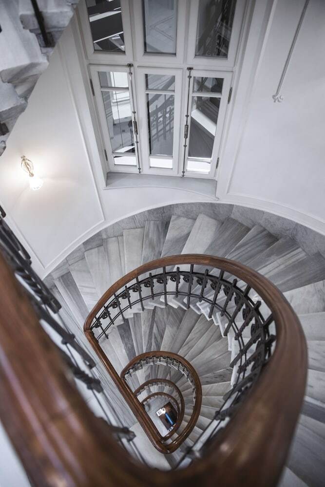 Corinne Art & Boutique Hotel