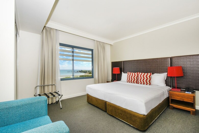 Hotel Mantra On The Esplanade