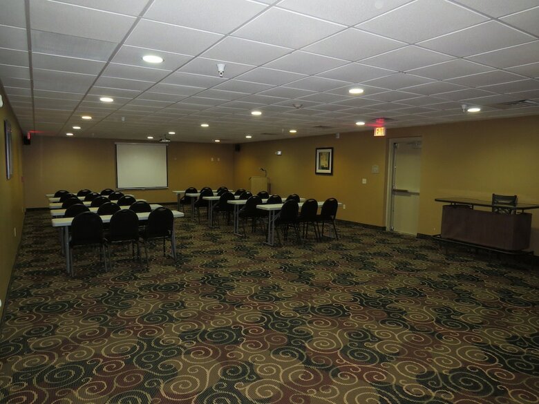 Hotel Cobblestone Inn & Suites - Harper