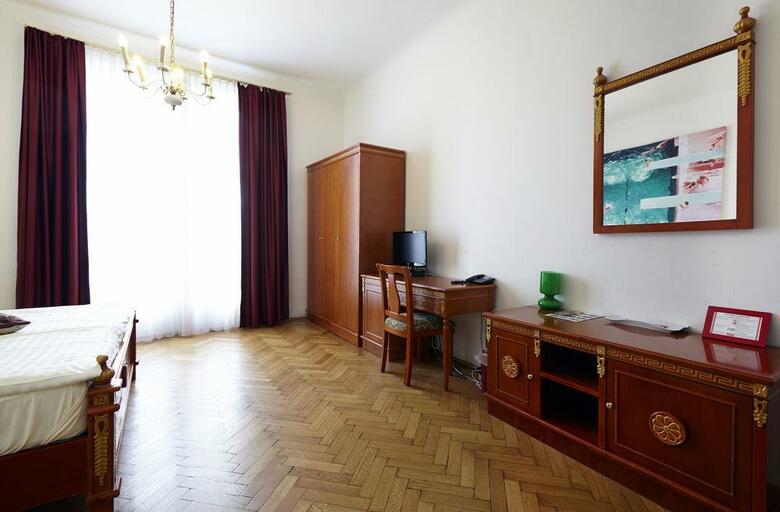 Hotel Pension Museum