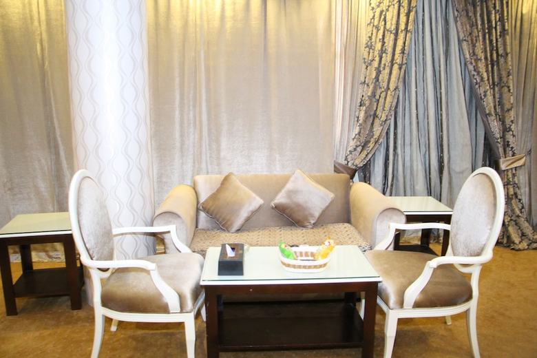 Hotel Al Muhaidb Residence Al Dowally