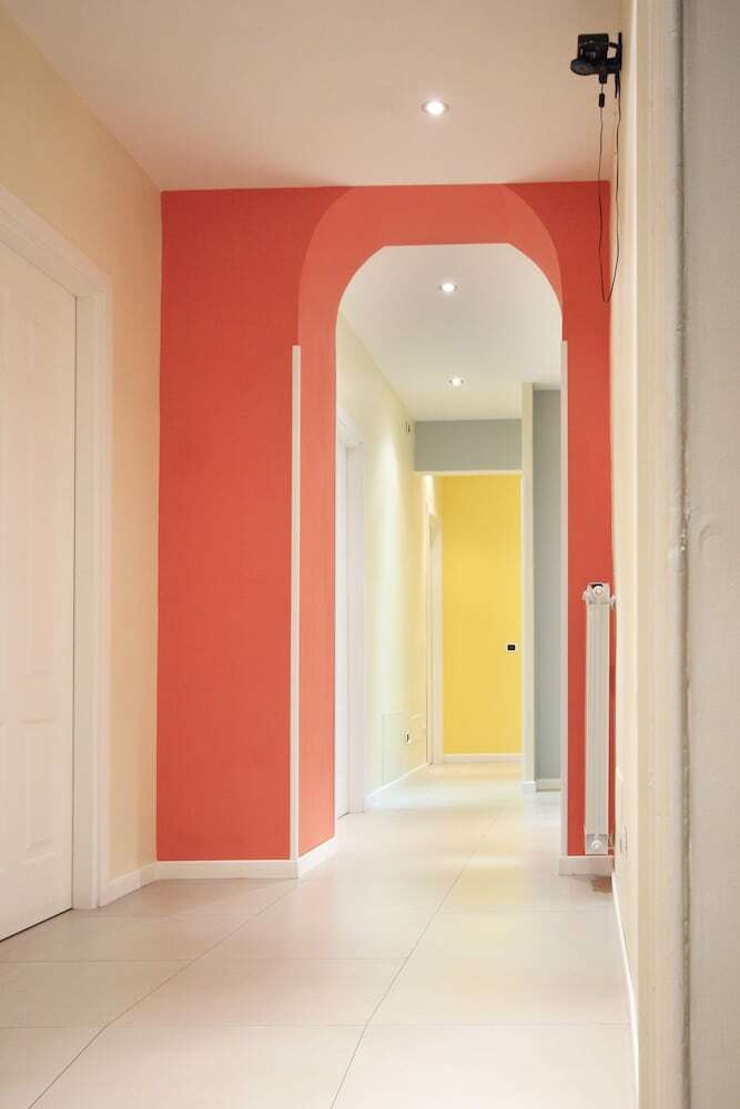 Manin Suites