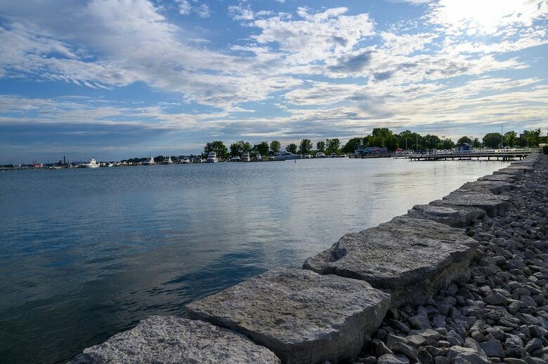 Hotel The Harbourfront Inn