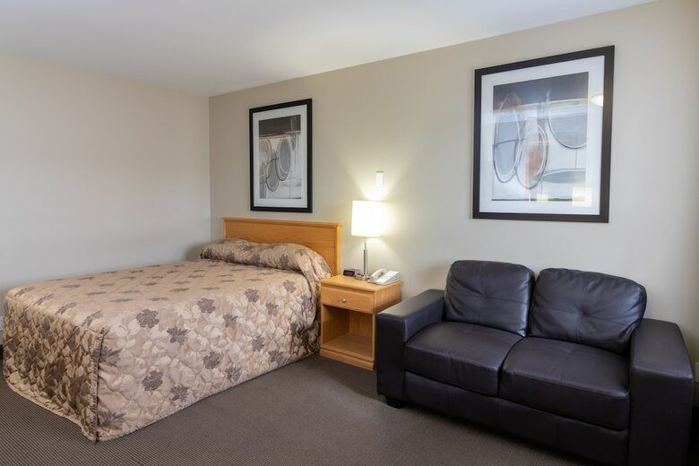 Hotel Bcmi Inn Hinton