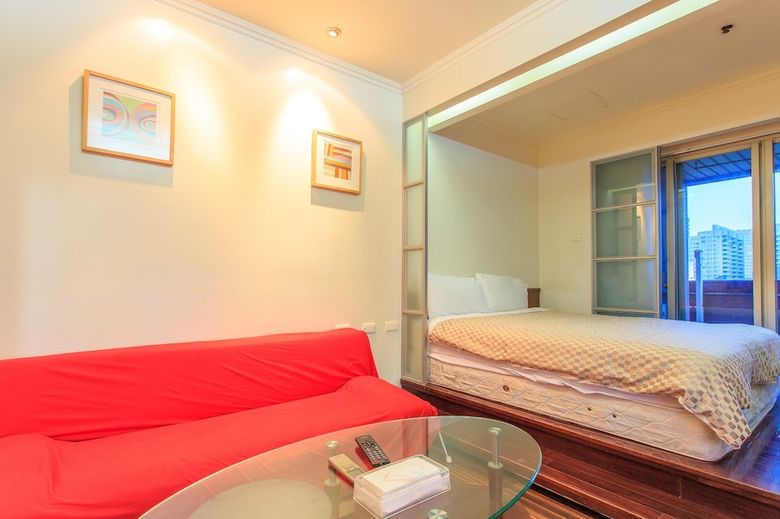 Hotel Travelhome Service Apartment