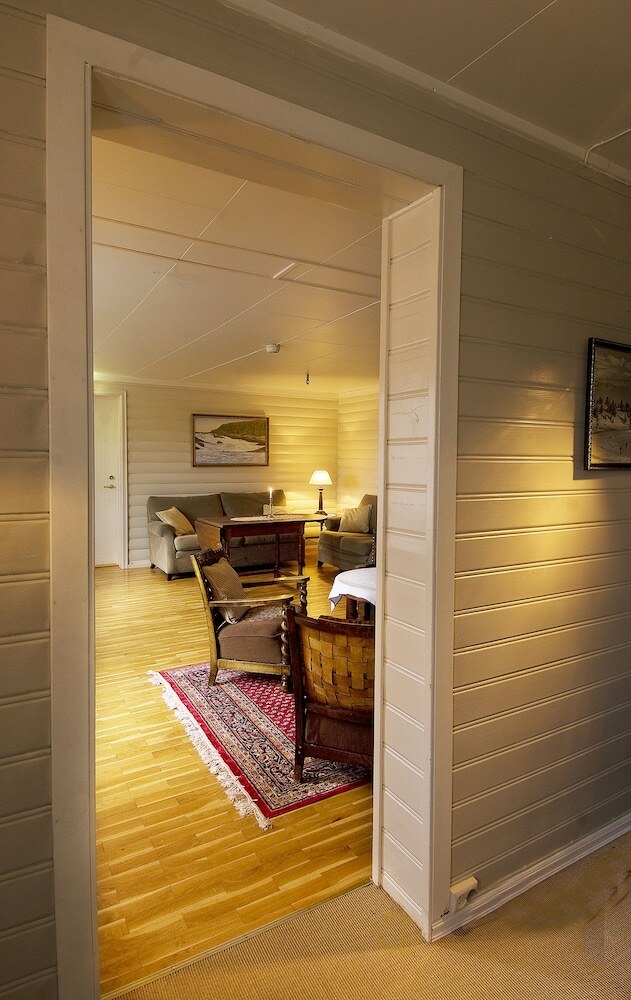 Hotel Rundhaug Gjesteg�rd