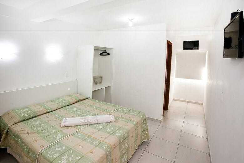 Tropicanas Apart Hotel