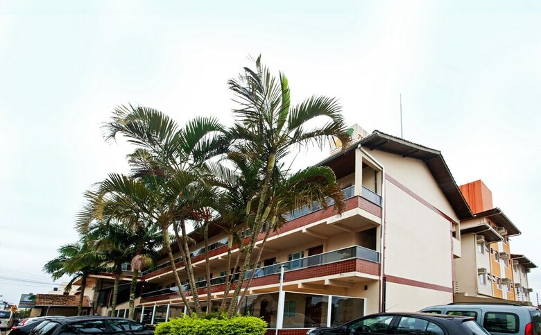 Tropicanas Apart Hotel
