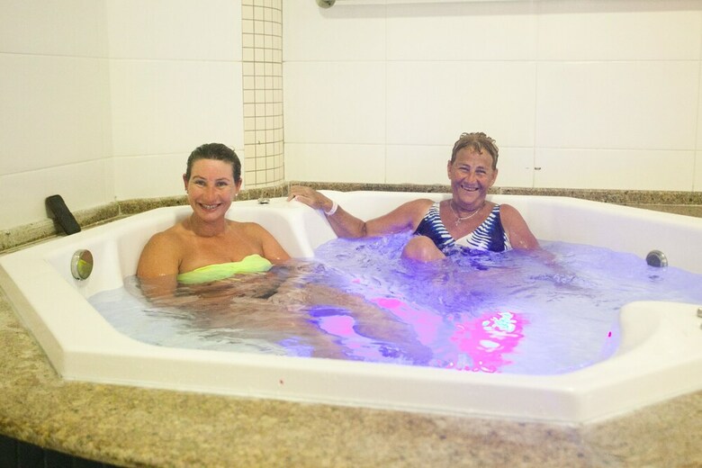 Tropicanas Apart Hotel