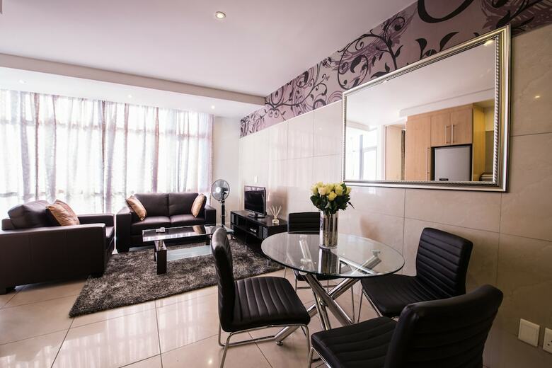 Apartamentos Sandton Executive Suites Hydro Park