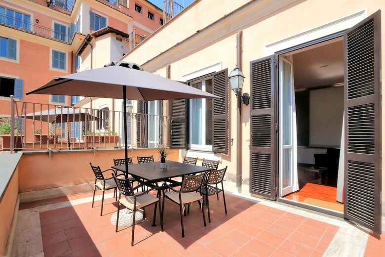 Piazzetta Margutta - My Extra Home