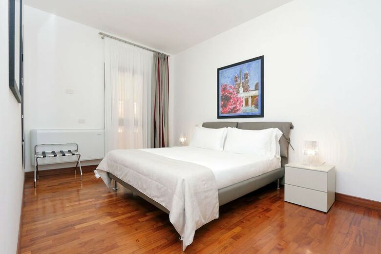 Piazzetta Margutta - My Extra Home