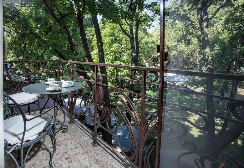 Palais Royal Hotel
