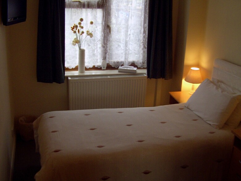 Swiss Cottage Bed And Breakfast