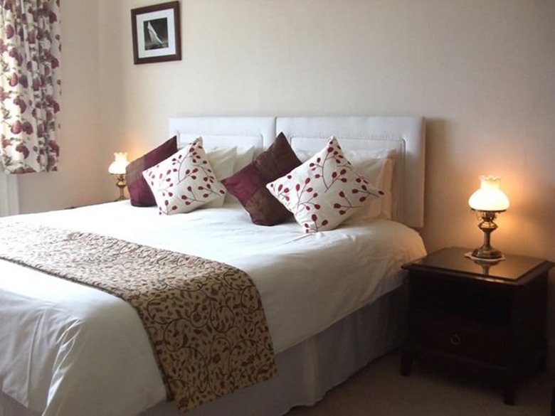 Swiss Cottage Bed And Breakfast
