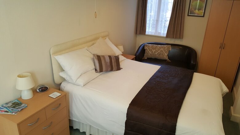 Swiss Cottage Bed And Breakfast