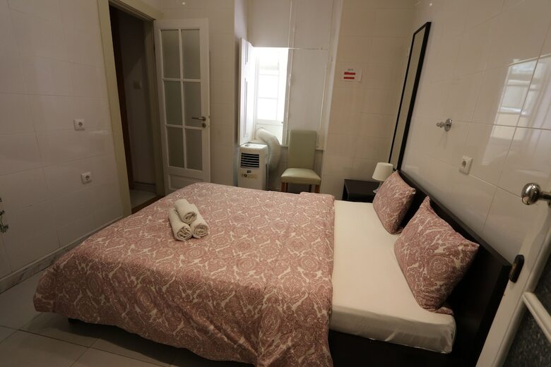 Hostal City Center Guest House - Hostel