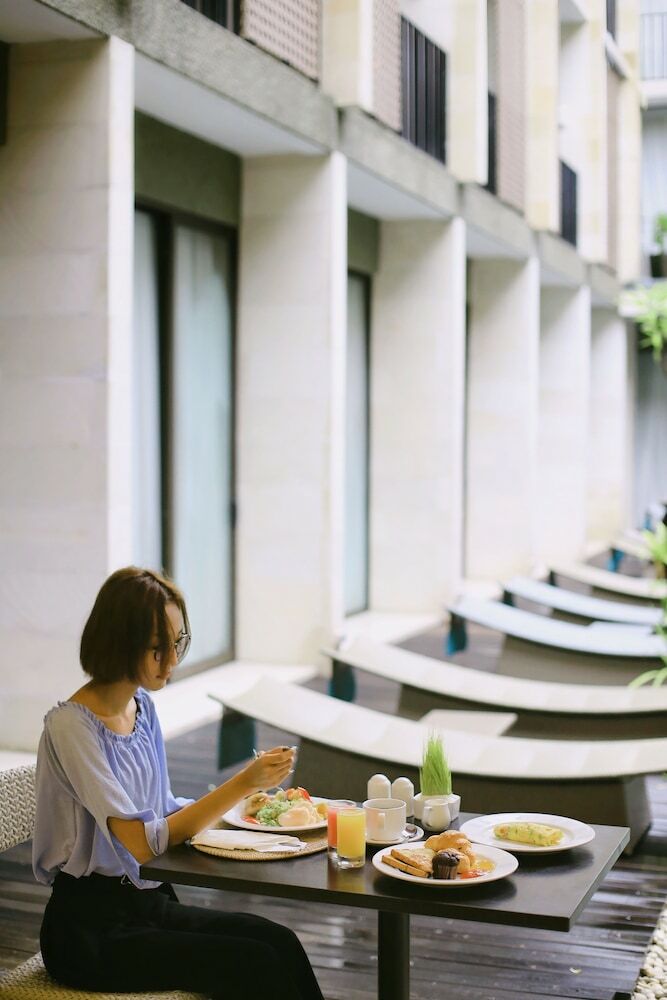 Hotel Terrace At Kuta