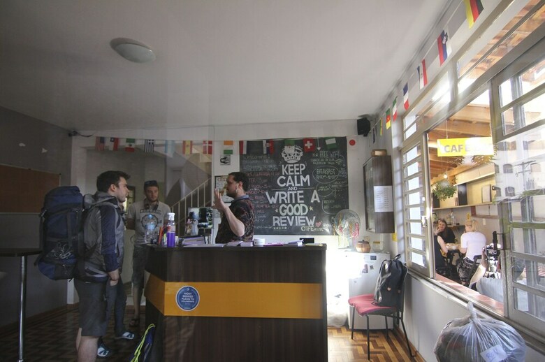 Hostal Caf� Hostel