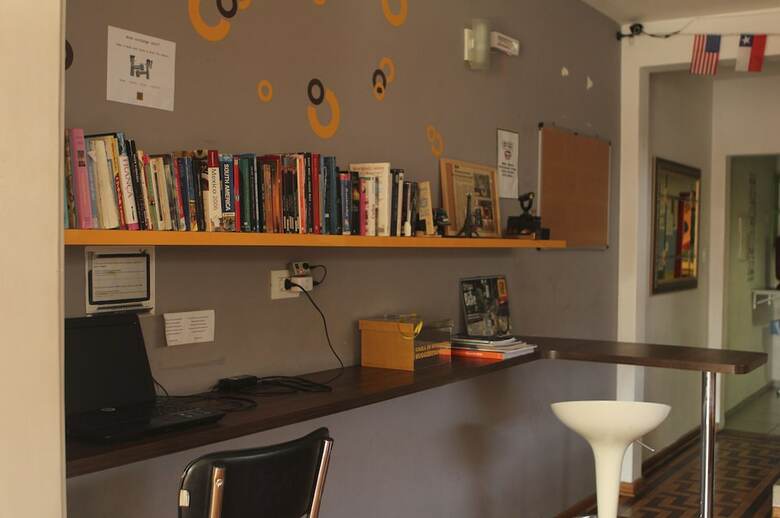 Hostal Caf� Hostel