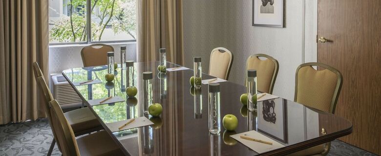 Hotel Doubletree By Hilton Chicago Wood Dale - Elk Grove