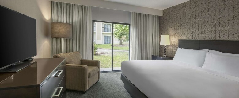 Hotel Doubletree By Hilton Chicago Wood Dale - Elk Grove