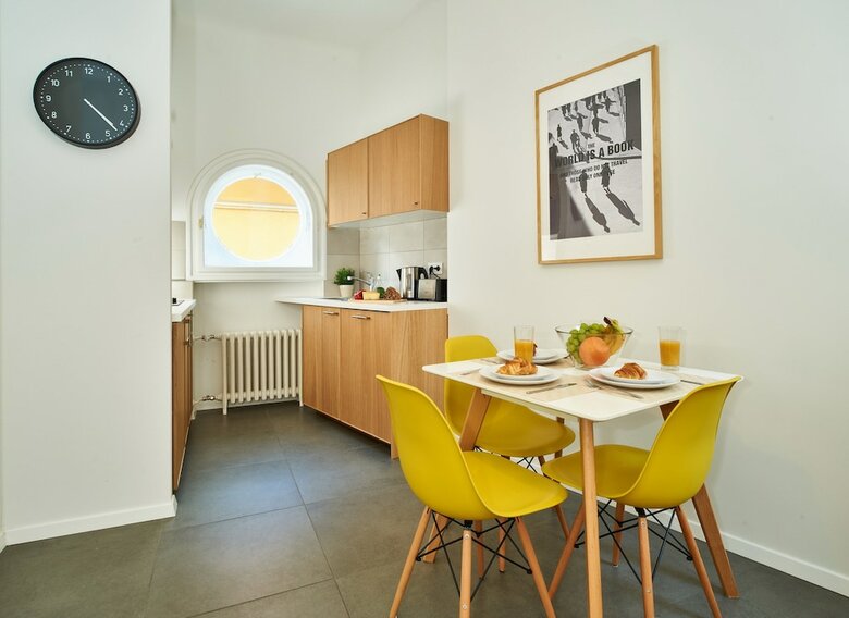Hotel Central Downtown Apartments By Irundo